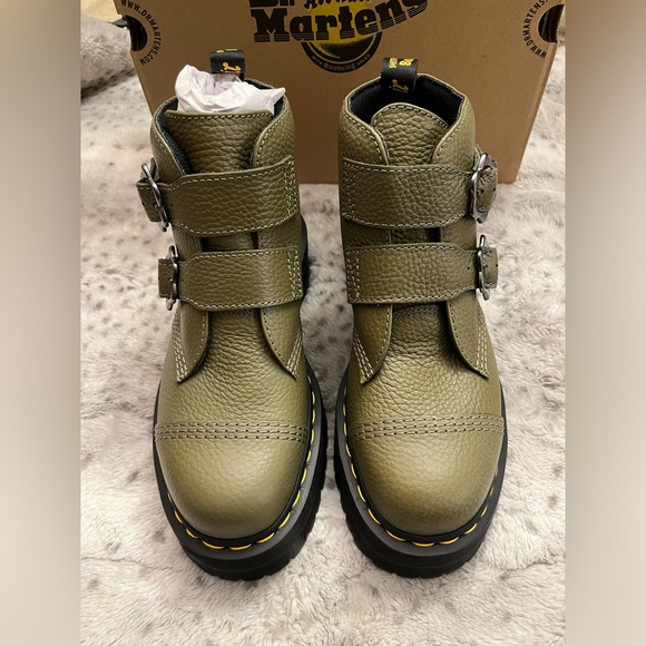 Dr Martens DEVON FLOWER BUCKLE PLATFORM MSRP$240 in Khaki Green RARE FIND COLOR - Picture 6 of 16